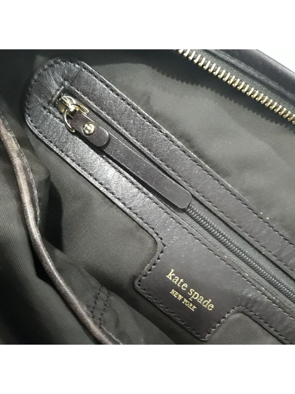 Kate Spade Nylon Hobo Shoulder Bag Brown Wit Leather Trim On The Strap Zippered - Picture 2 of 12
